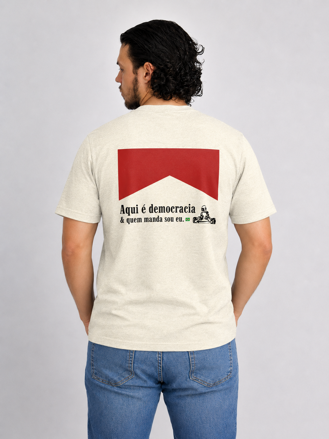 Camiseta Oversized Democracia Retrô Off White Algodão